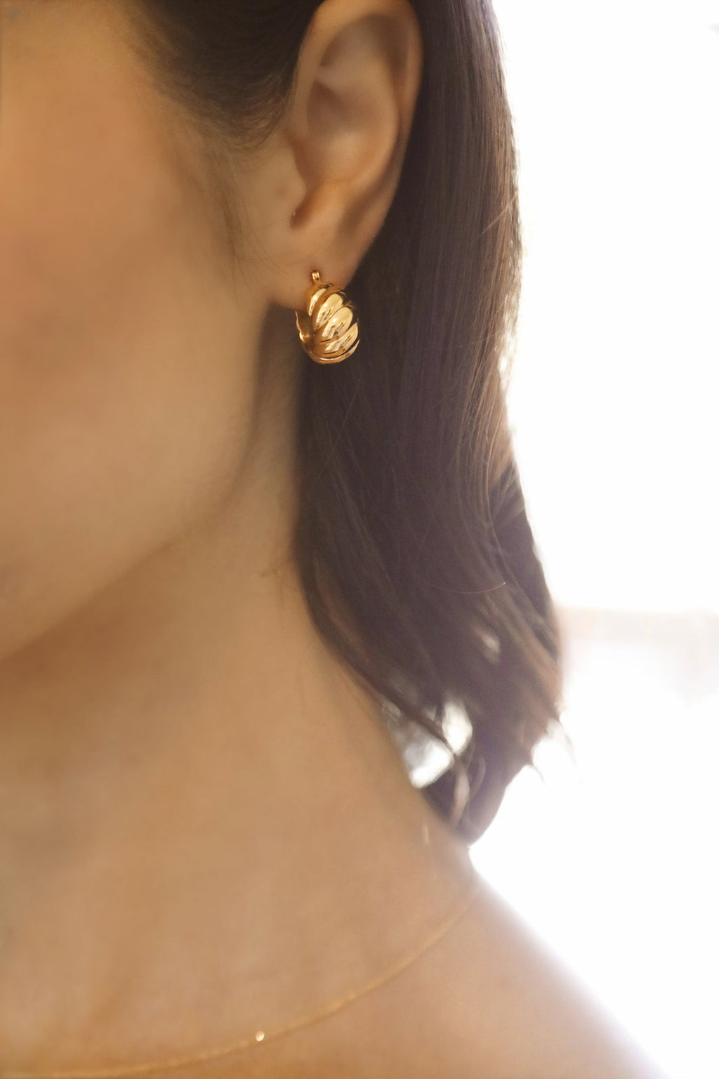 14K Agatha Hoops