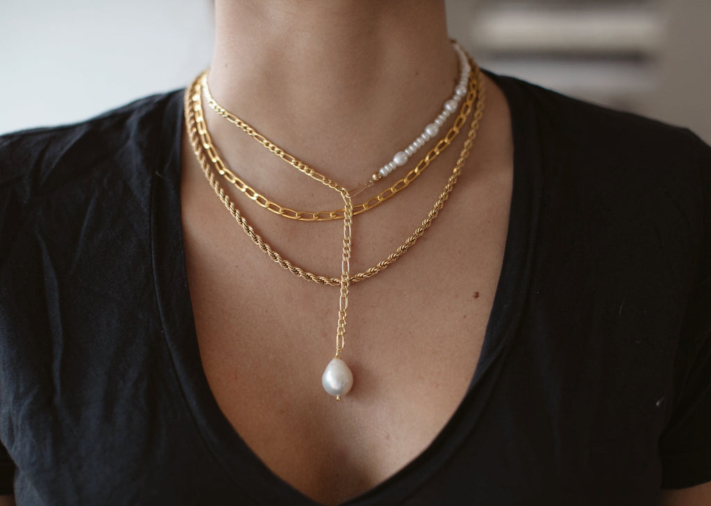 Little Fig Necklace