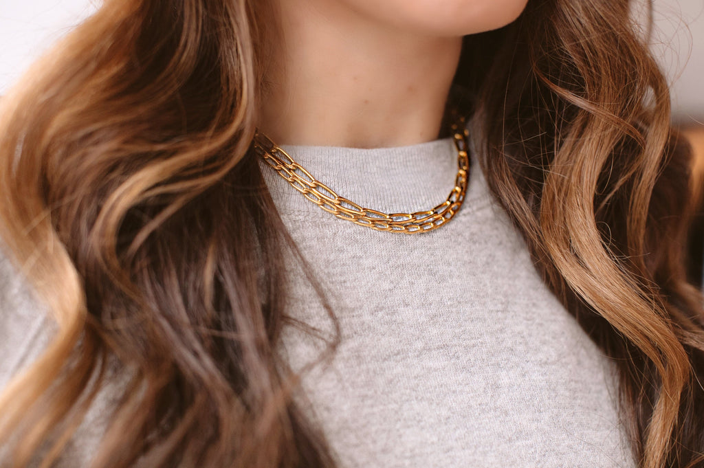 Little Fig Necklace