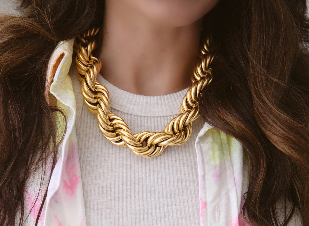 The Showstopper Necklace