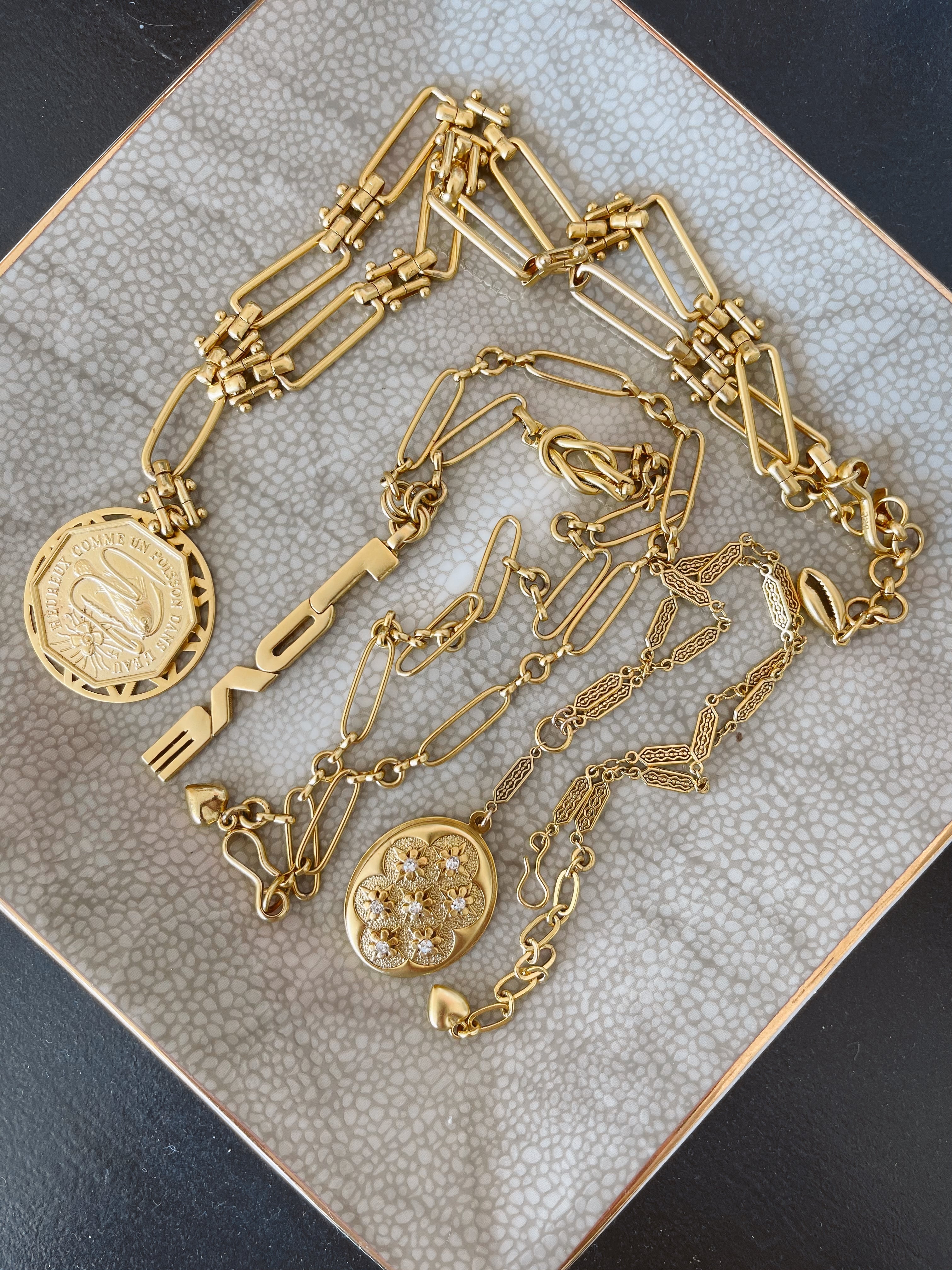 Rhode Necklace