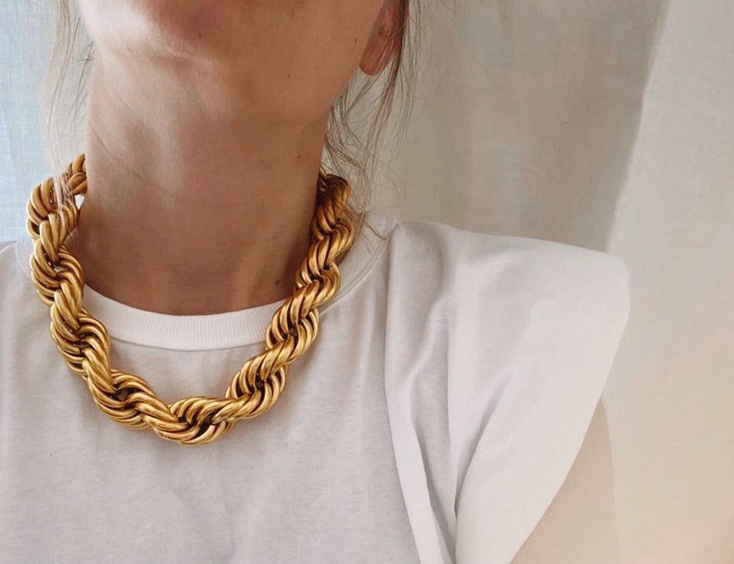 The Showstopper Necklace
